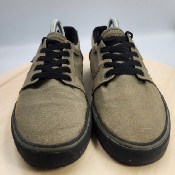 Etnies Mens Skater Tennis Shoes Gray/Black sz 8 - Picture 2 of 13